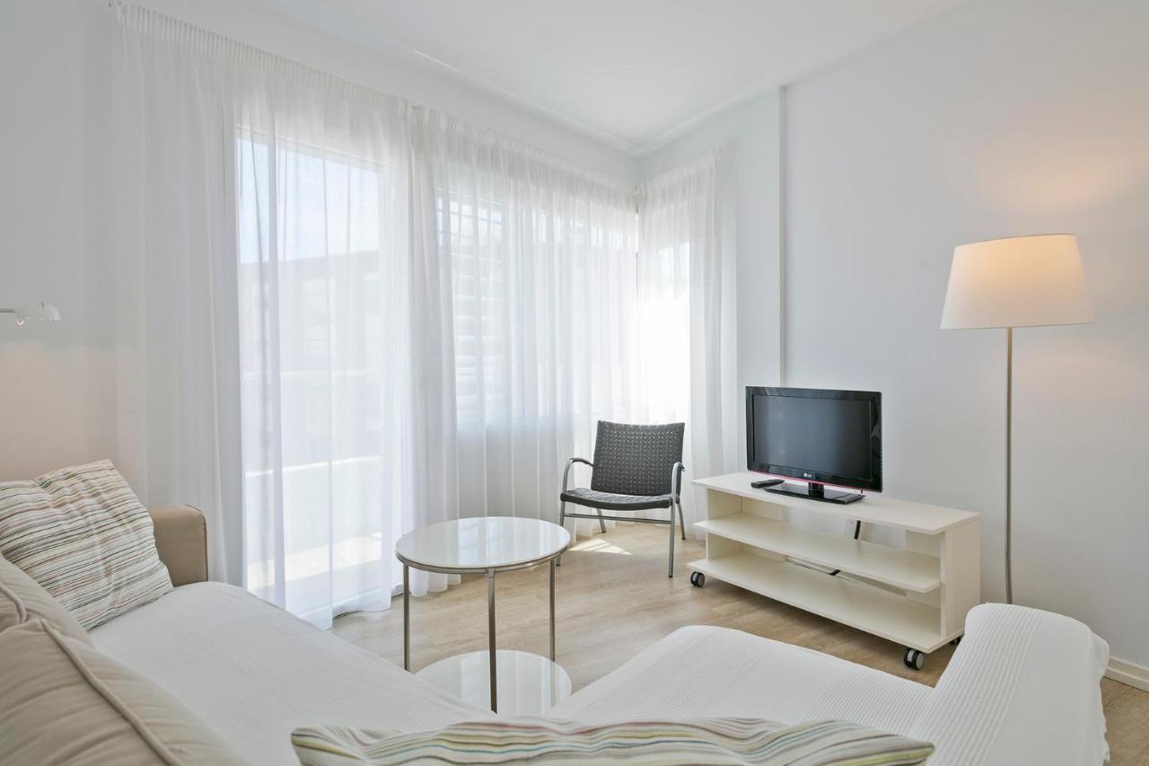 Apartaments Pepita Bandert Cambrils Exteriör bild