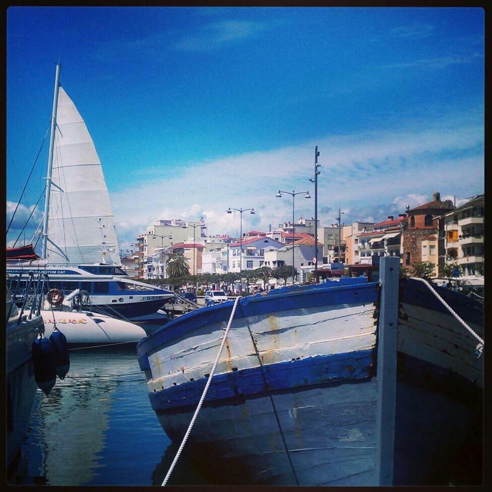 Apartaments Pepita Bandert Cambrils Exteriör bild